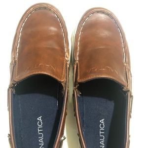 US boys size 2 nautica Canvas shoe